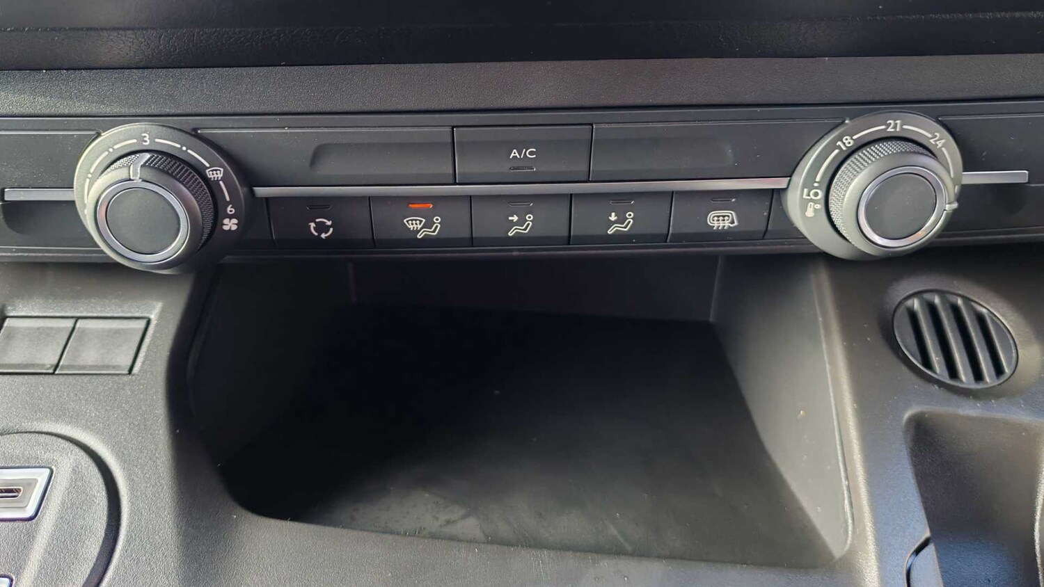 Used Peugeot Partner 2024 for sale - 77857633: Photo 22