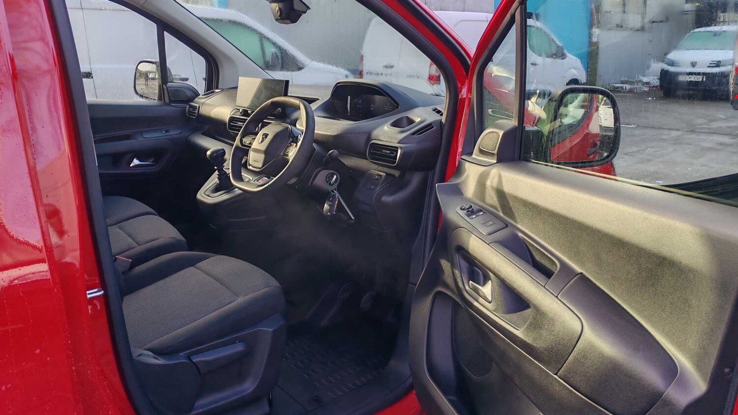 Used Peugeot Partner 2024 for sale - 77857633: Photo 9