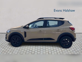 Used Dacia Sandero Stepway 2025 for sale - 78651389: Photo