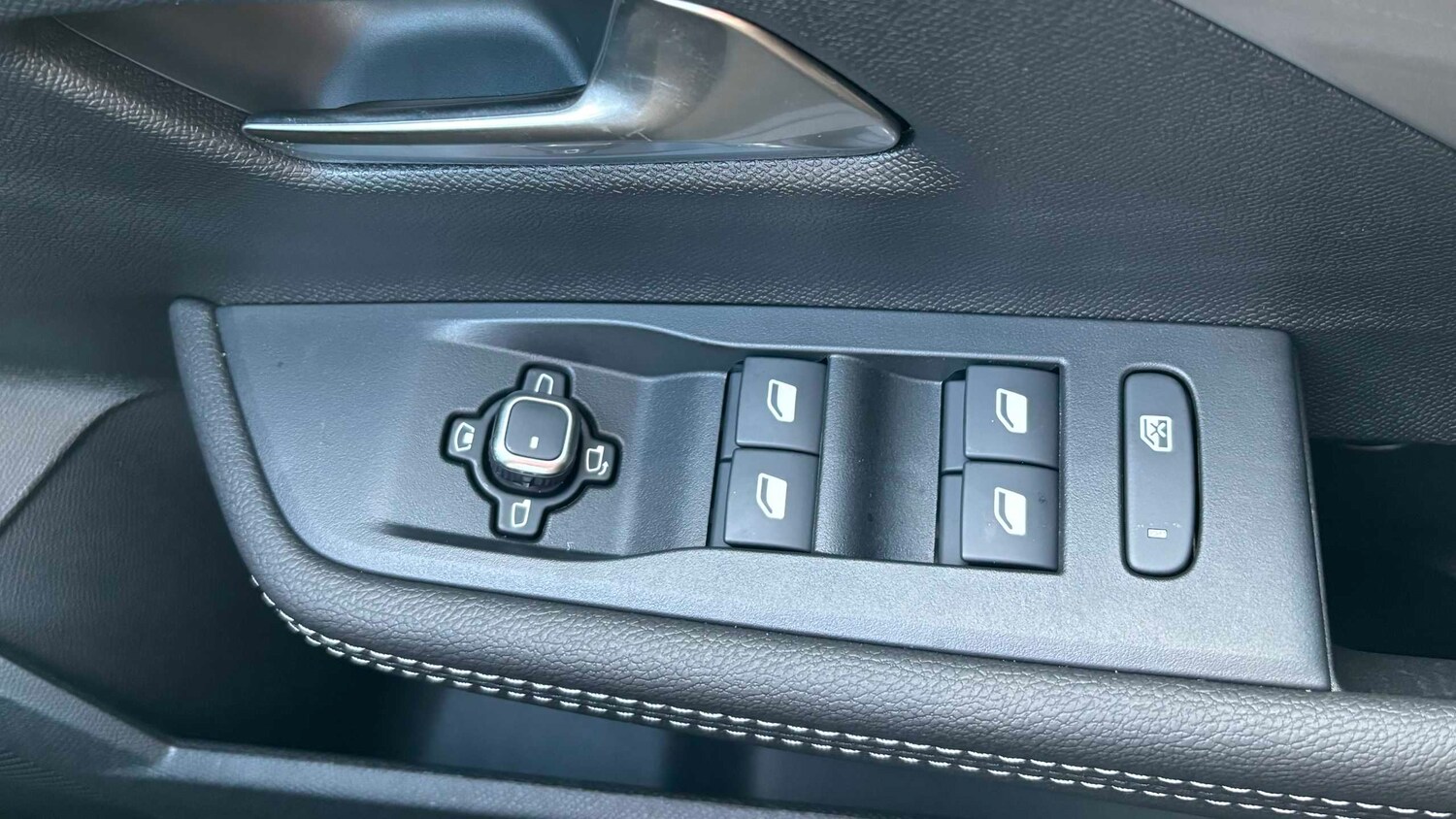 Used Vauxhall Astra for sale - 77861384: Photo 18