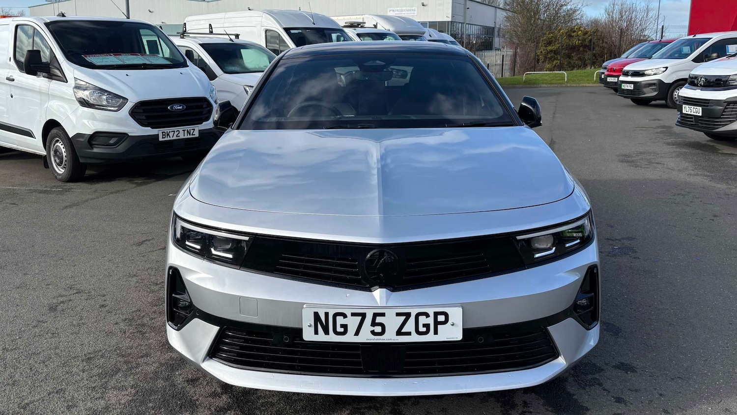 Used Vauxhall Astra for sale - 77861384: Photo 5