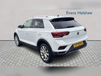 Used Volkswagen T-Roc 2018 for sale - 79556402: Photo