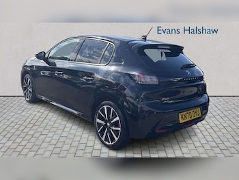 Used Peugeot 208 2020 for sale - 79064909: Photo