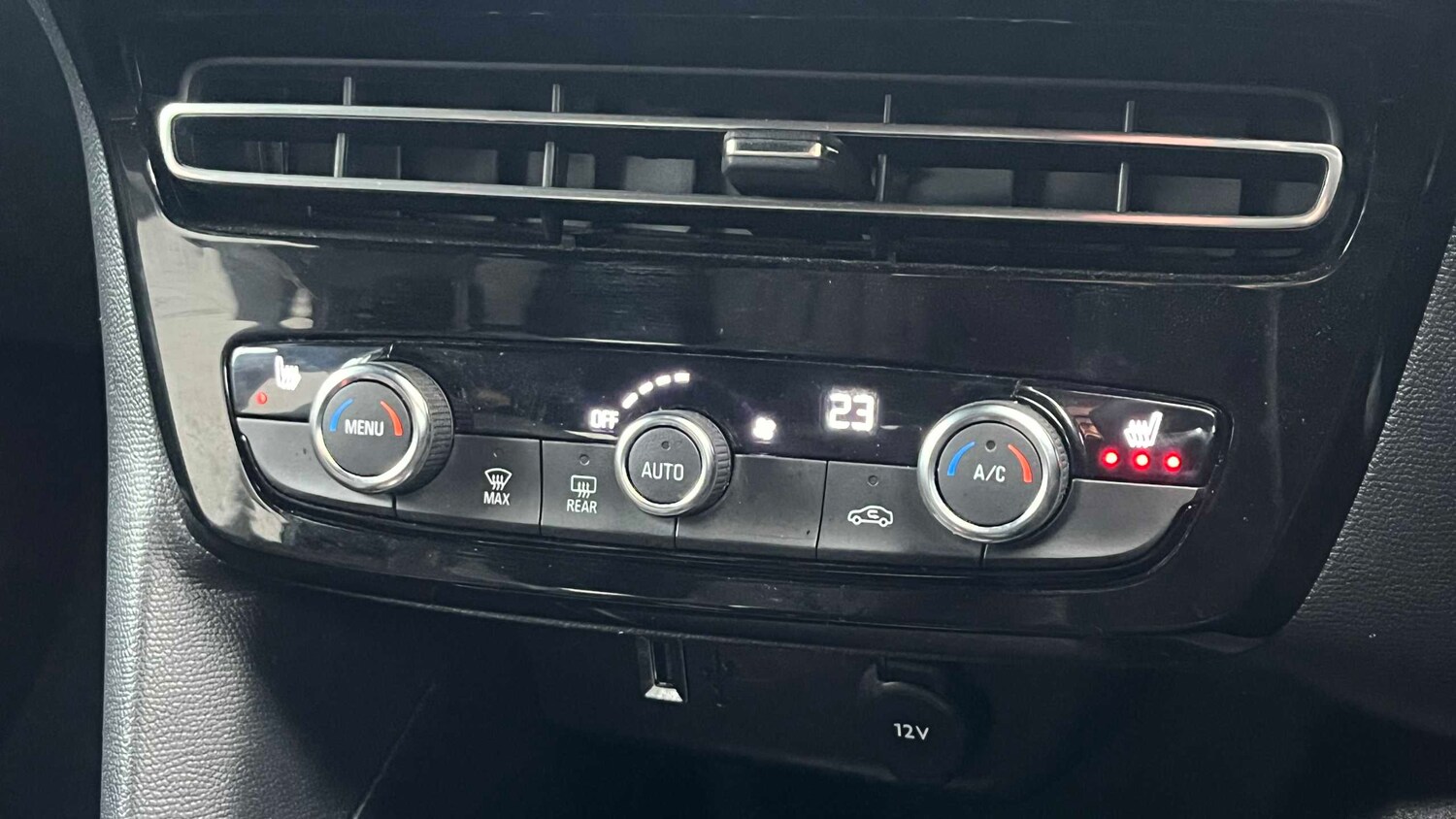 Used Vauxhall Mokka 2024 for sale - 77857058: Photo 17