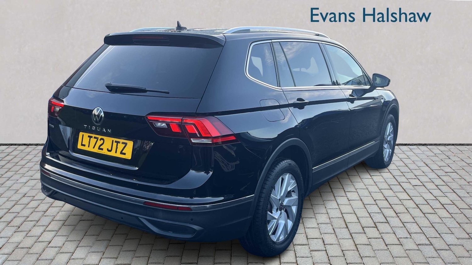 Used Volkswagen Tiguan Allspace 2022 for sale - 77857377: Photo 3