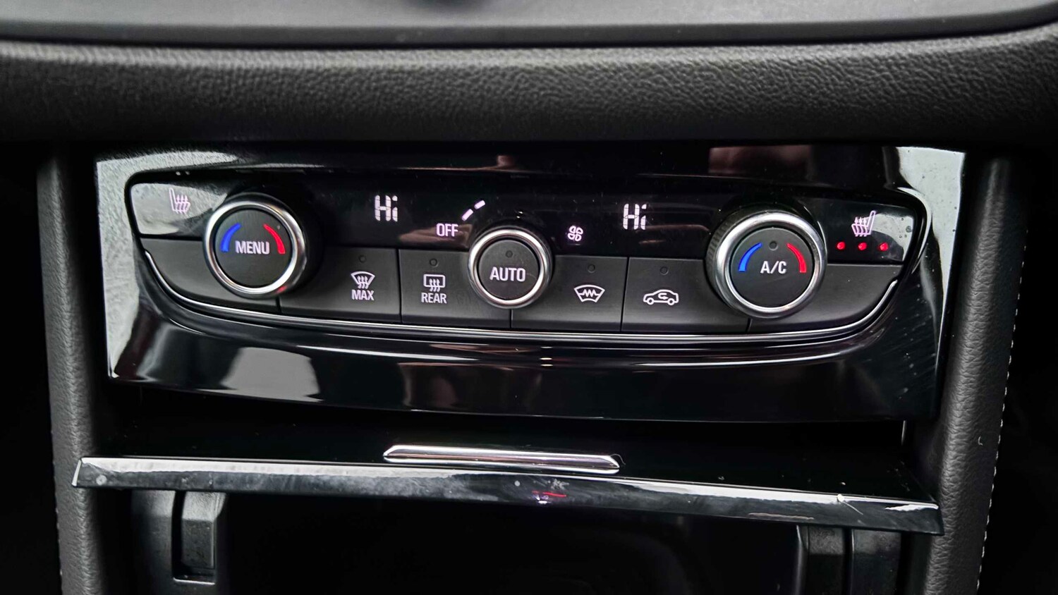 Used Vauxhall Grandland for sale - 77861987: Photo 14