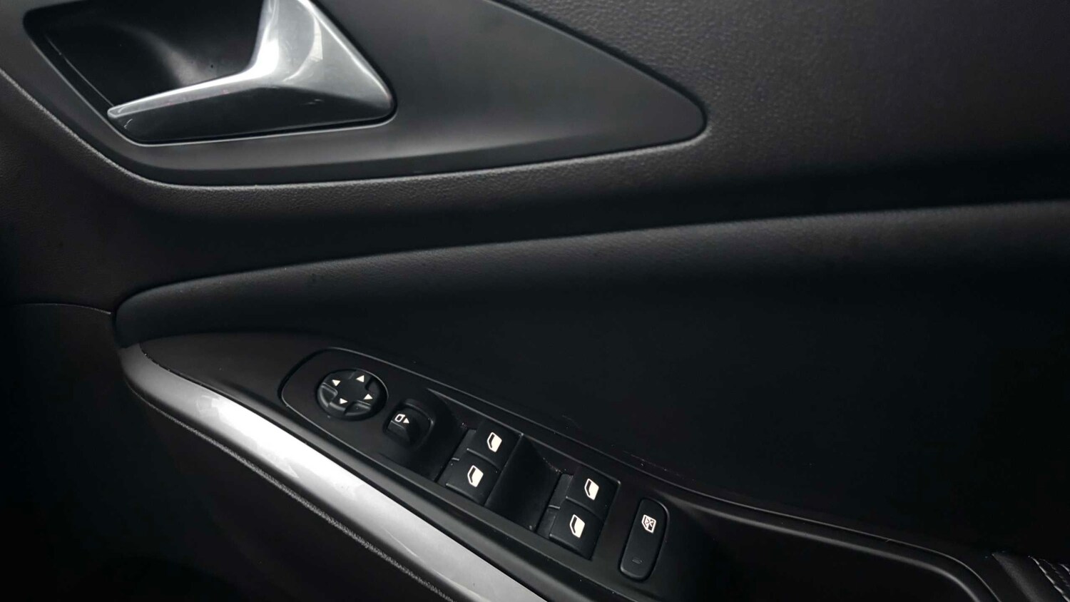 Used Vauxhall Grandland for sale - 77861987: Photo 17