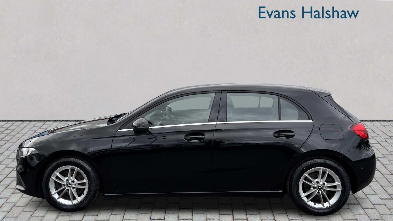 Used Mercedes-Benz A-Class 2019 for sale - 78052386: Photo 3