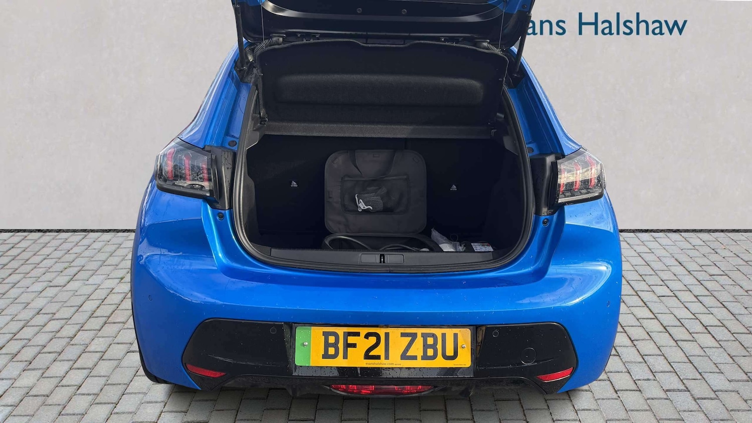 Used Peugeot 208 2021 for sale - 78060307: Photo 7