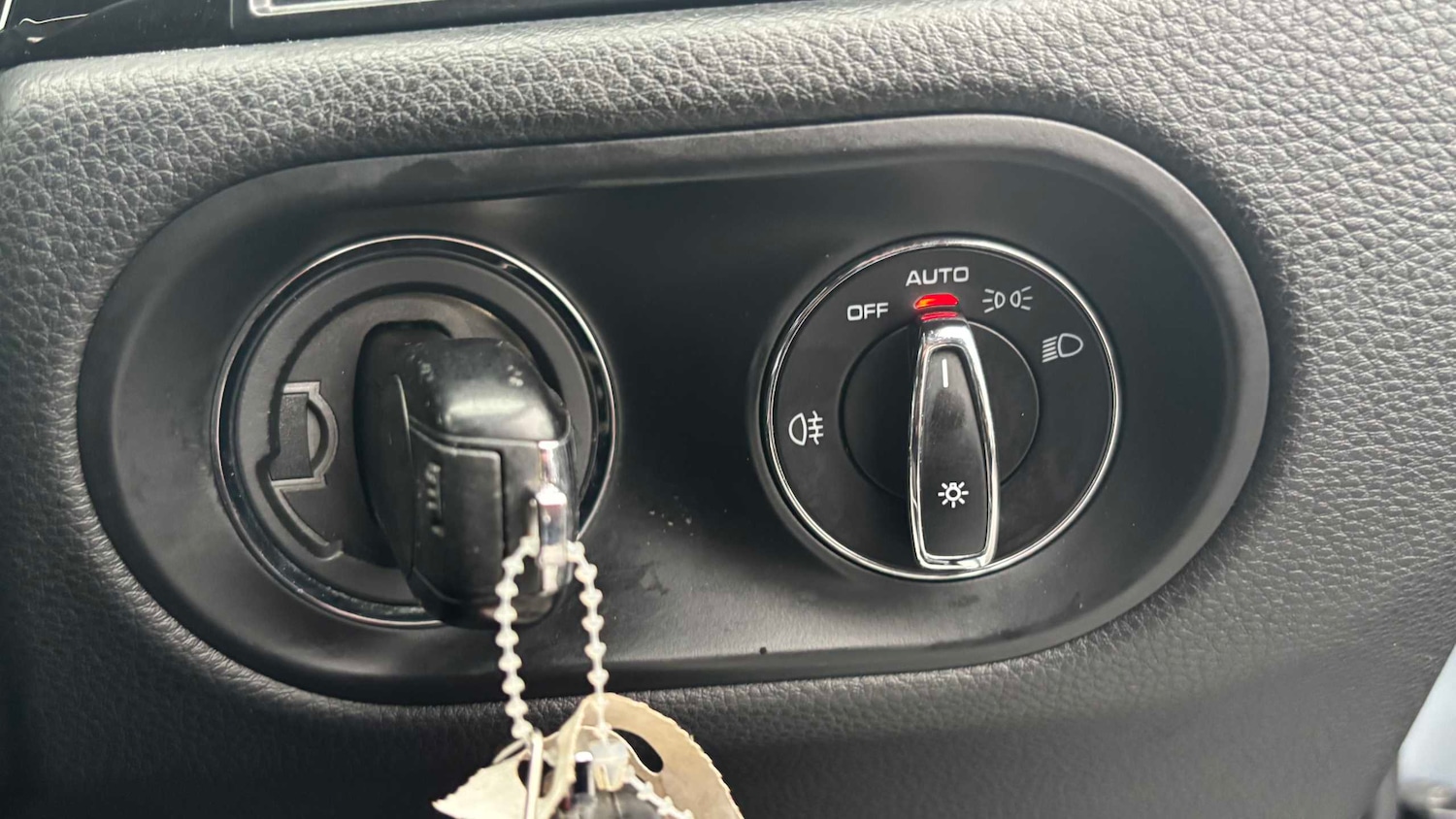 Used Porsche Macan for sale - 77861711: Photo 16