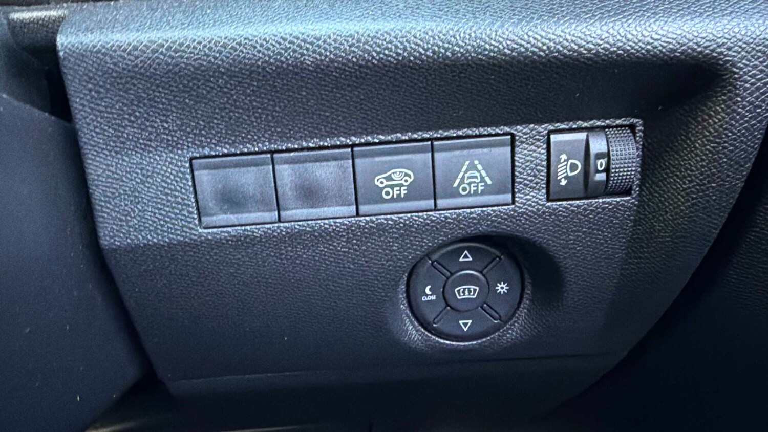 Used Citroen C4 for sale - 77856989: Photo 17