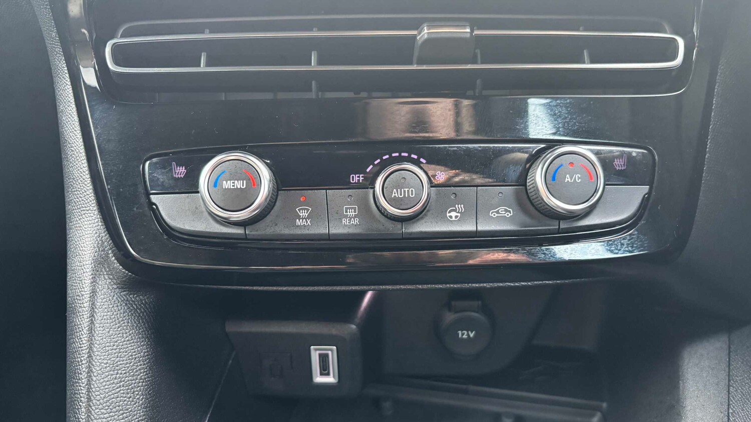 Used Vauxhall Mokka 2025 for sale - 77857141: Photo 14