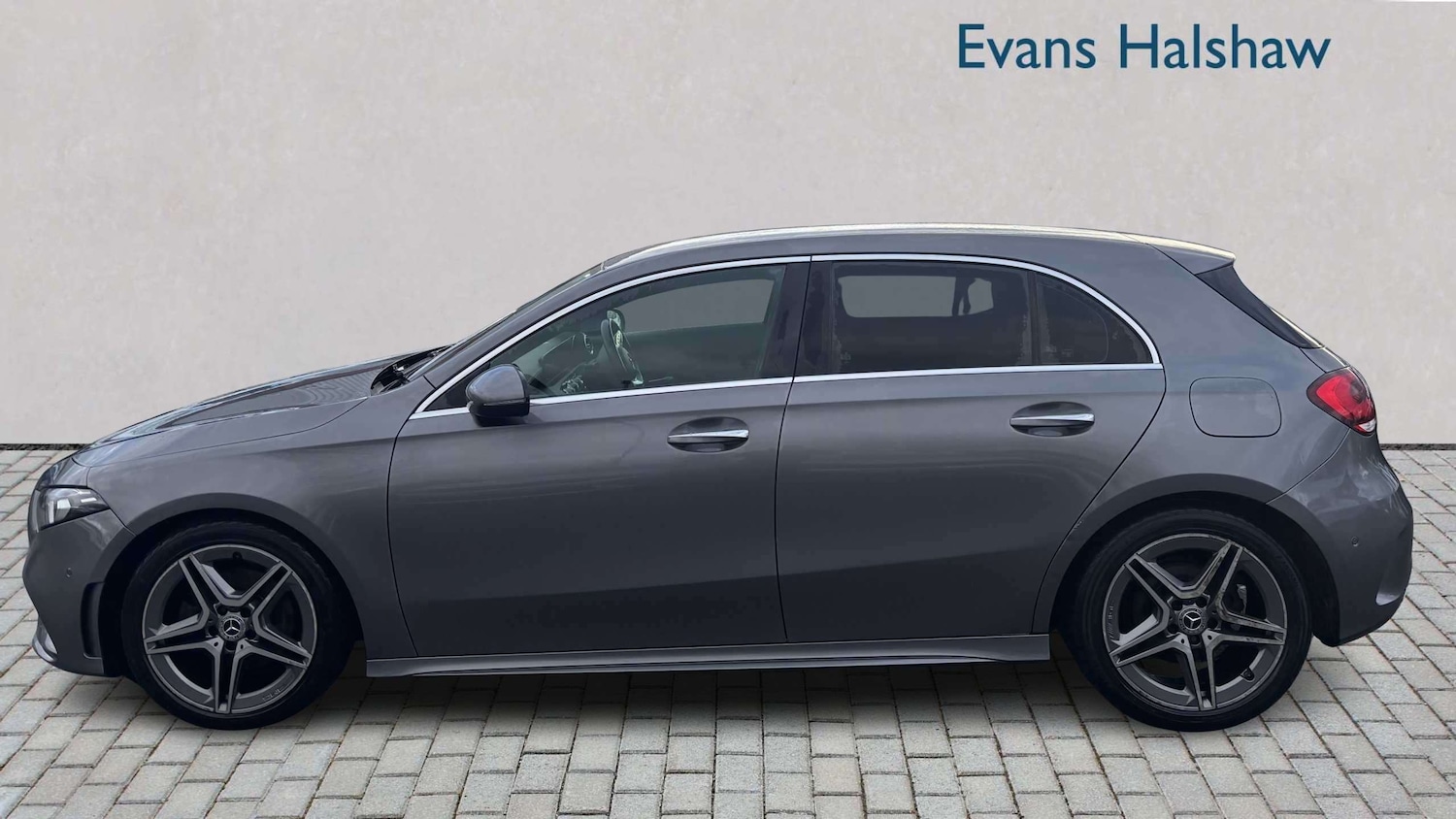 Used Mercedes-Benz A-Class 2019 for sale - 77859008: Photo 3