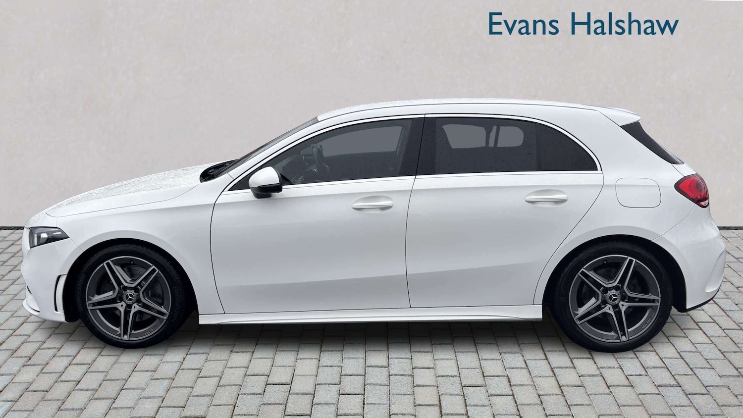 Used Mercedes-Benz A-Class for sale - 77858180: Photo 3