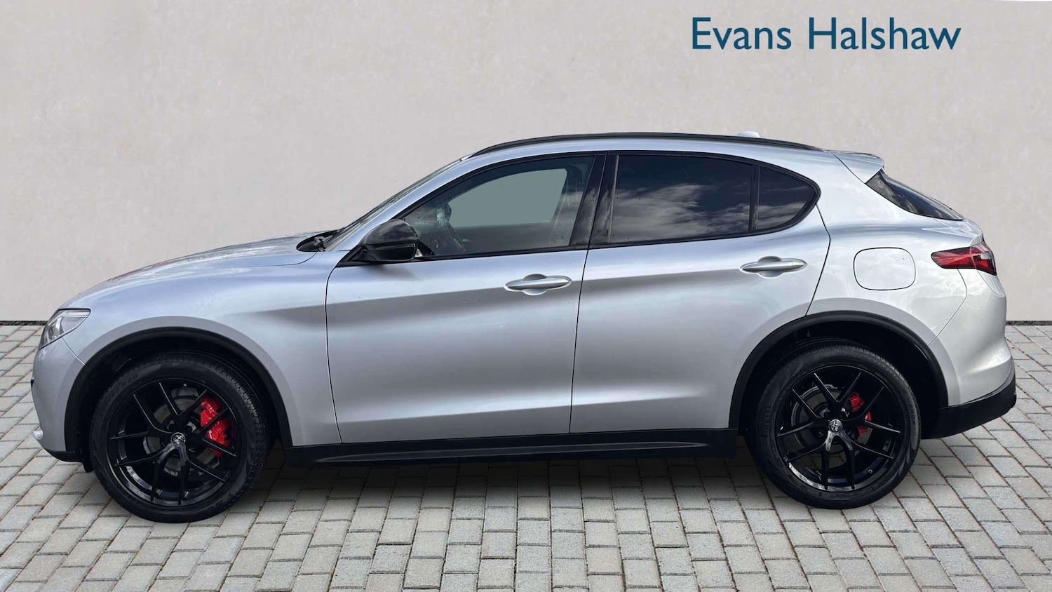 Used Alfa Romeo Stelvio 2020 for sale - 77862681: Photo 4