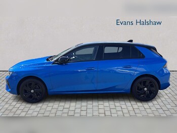 Used Vauxhall Astra 2023 for sale - 78308288: Photo