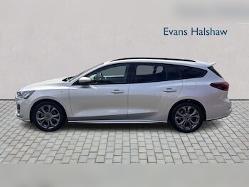 Used Ford Focus 2022 for sale - 78551003: Photo