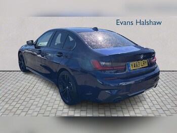 Used BMW 3 Series 2019 for sale - 78137671: Photo