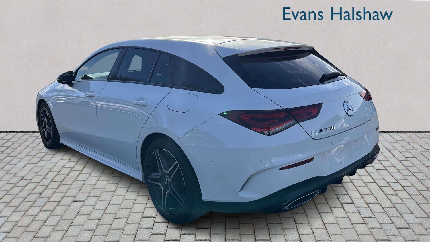 Used Mercedes-Benz CLA for sale - 77860714: Photo 2