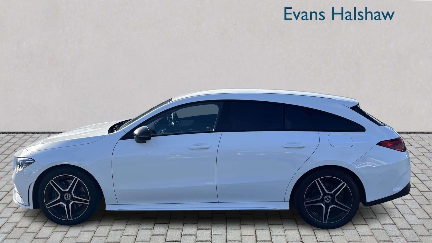 Used Mercedes-Benz CLA for sale - 77860714: Photo 3