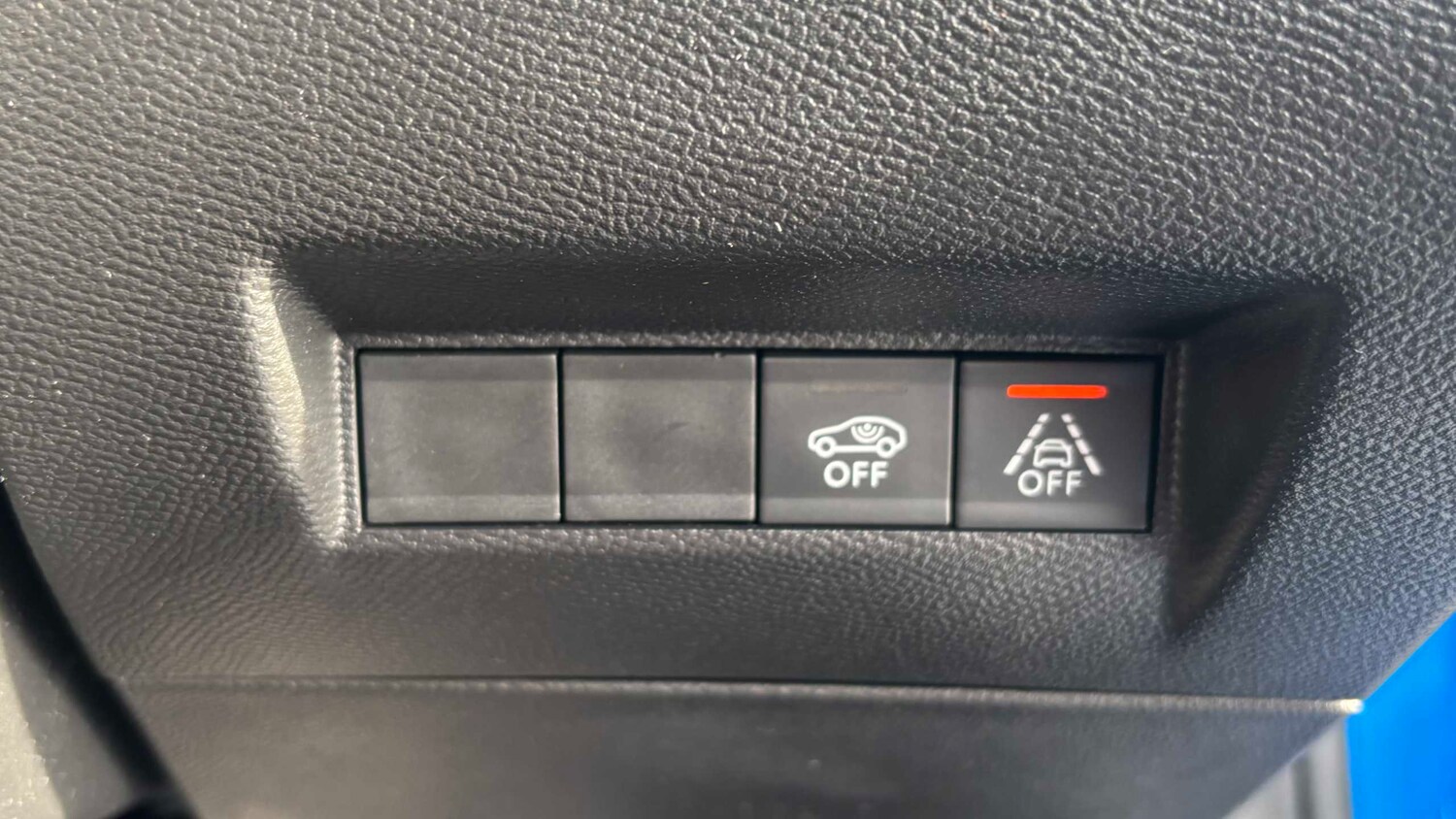 Used Peugeot 208 2021 for sale - 77857210: Photo 16