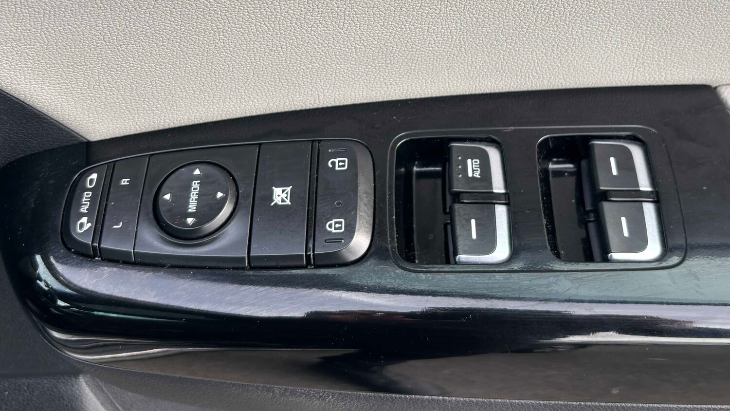 Used Kia Sportage 2017 for sale - 77859045: Photo 17