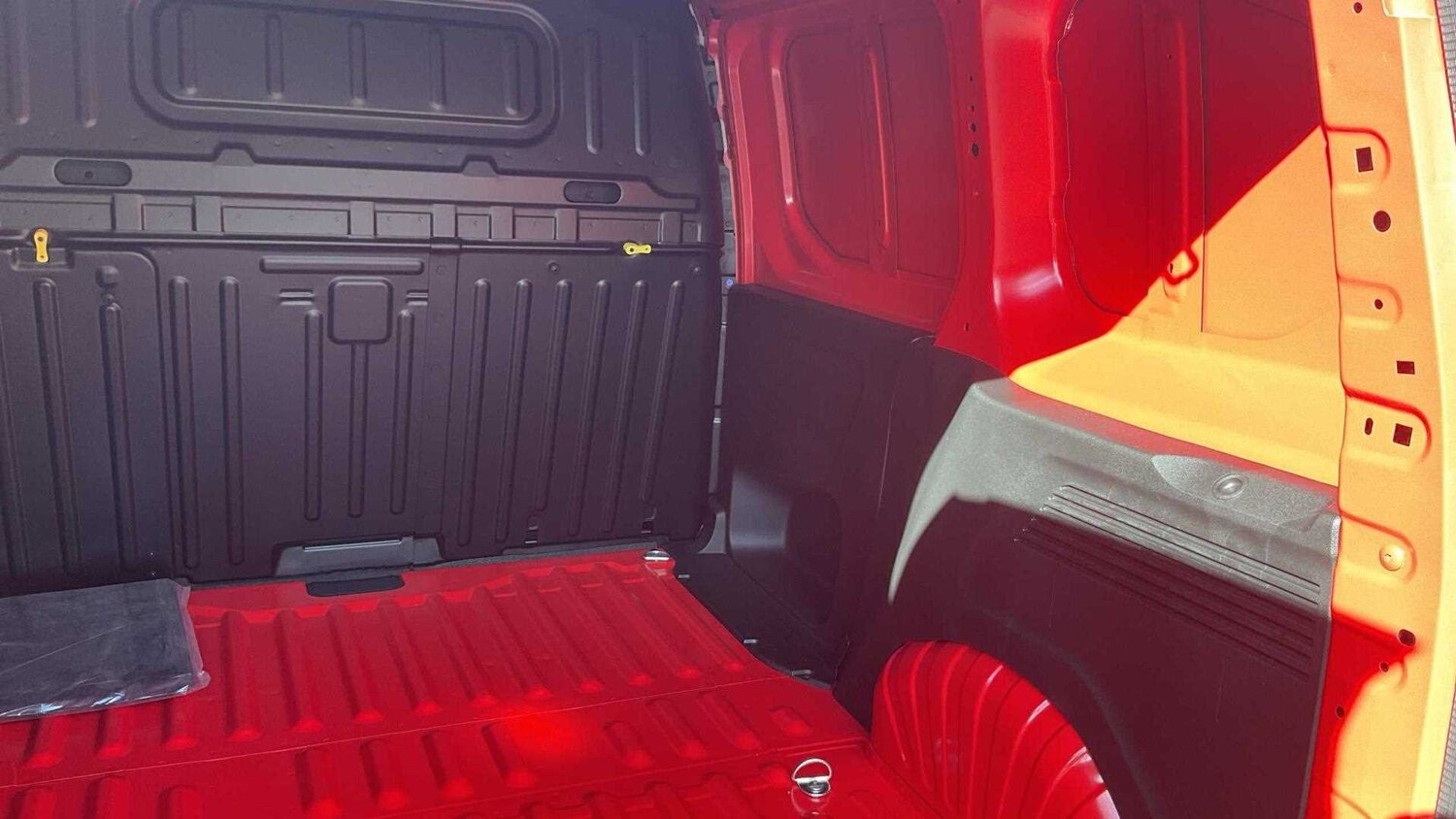 Used Vauxhall Combo 2025 for sale - 77860731: Photo 17