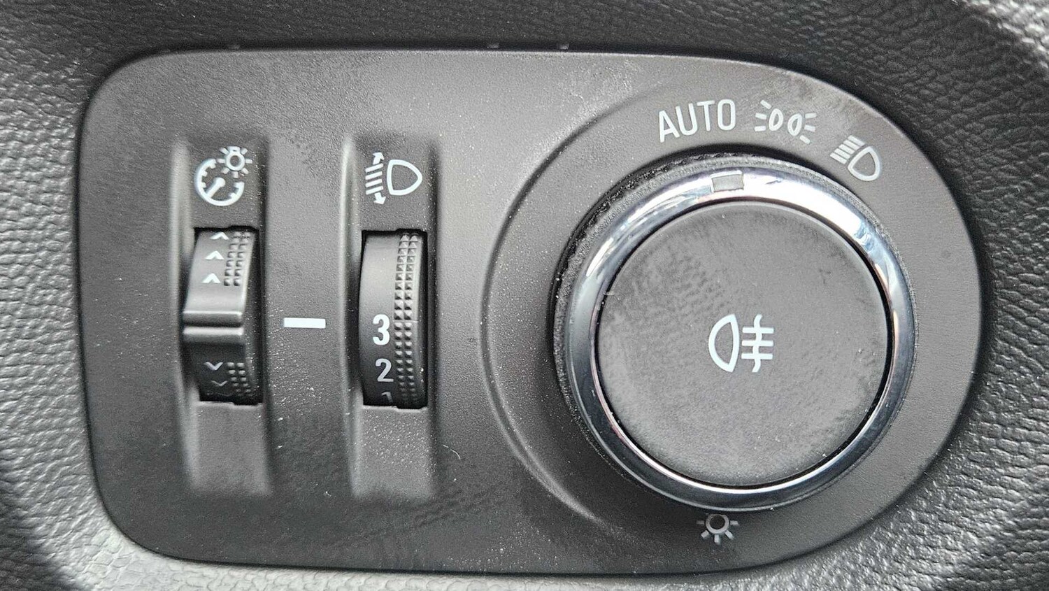 Used Vauxhall Corsa for sale - 77860605: Photo 33