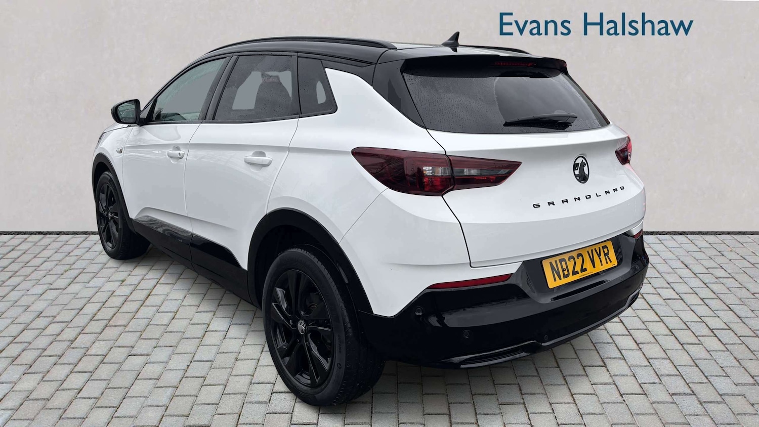 Used Vauxhall Grandland 2022 for sale - 77996179: Photo 3