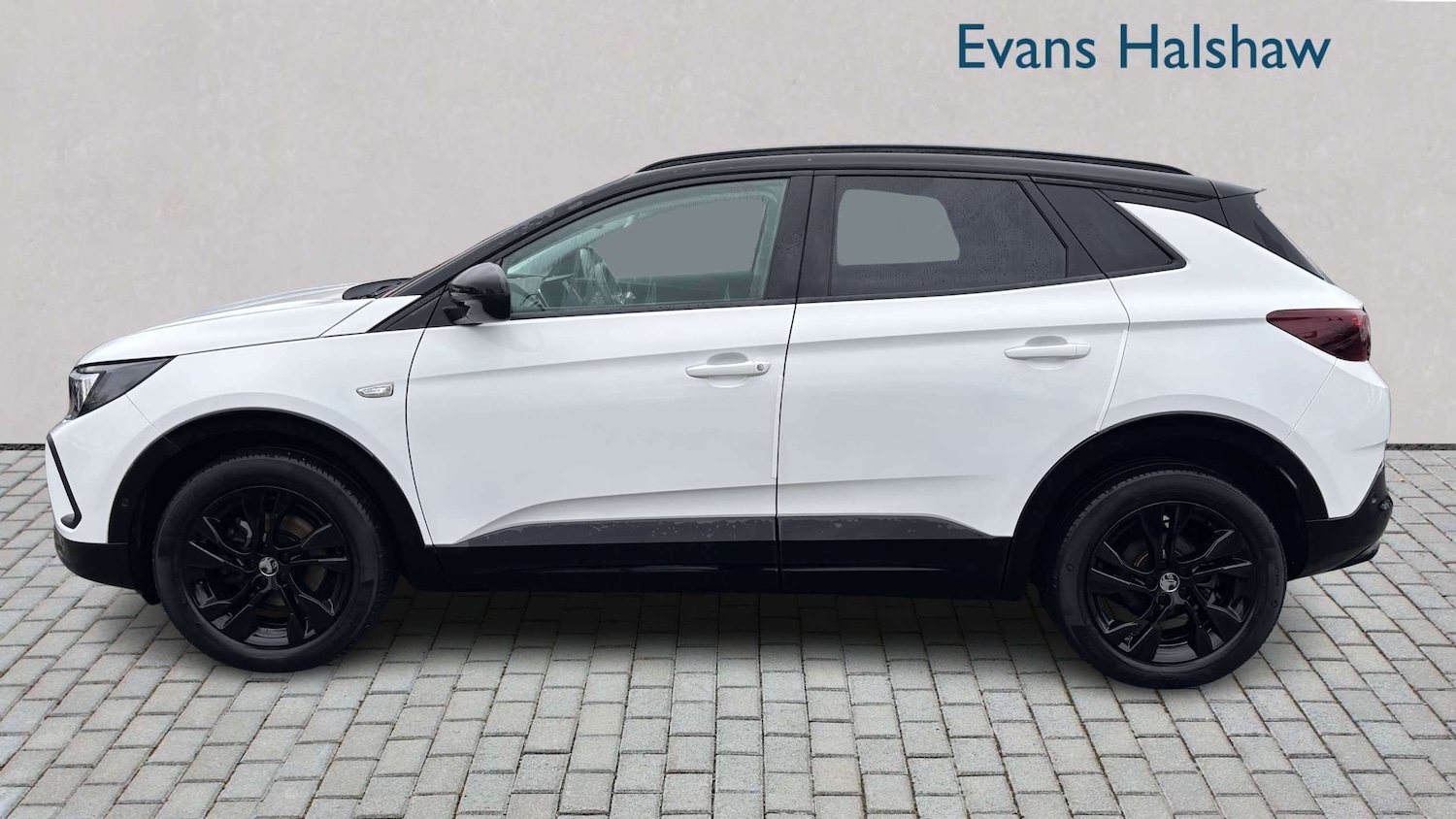 Used Vauxhall Grandland 2022 for sale - 77996179: Photo 4