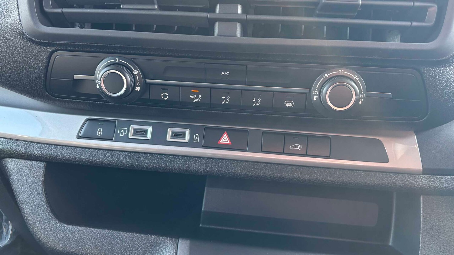 Used Peugeot Expert 2025 for sale - 77856905: Photo 13