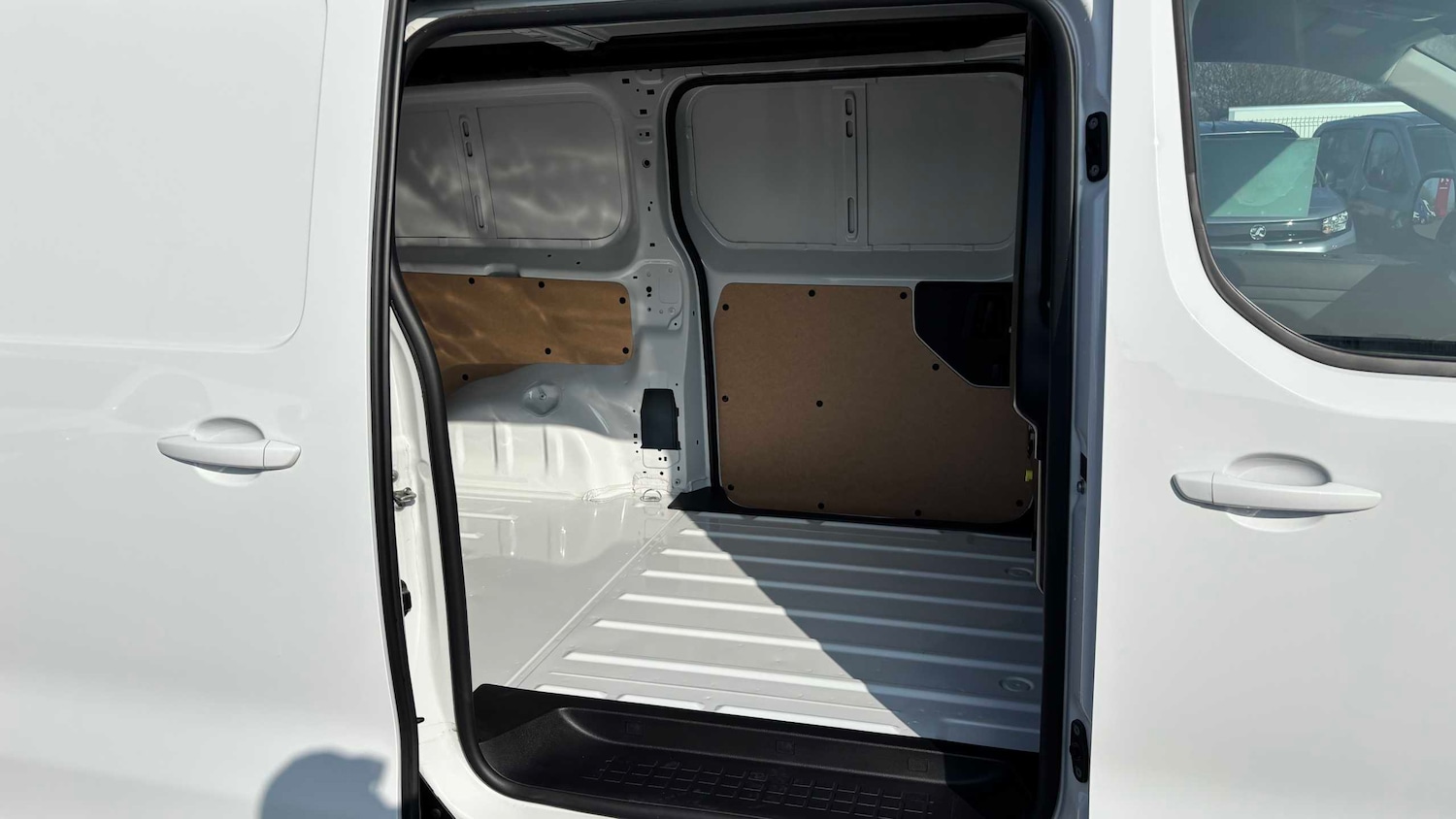 Used Peugeot Expert 2025 for sale - 77856905: Photo 16