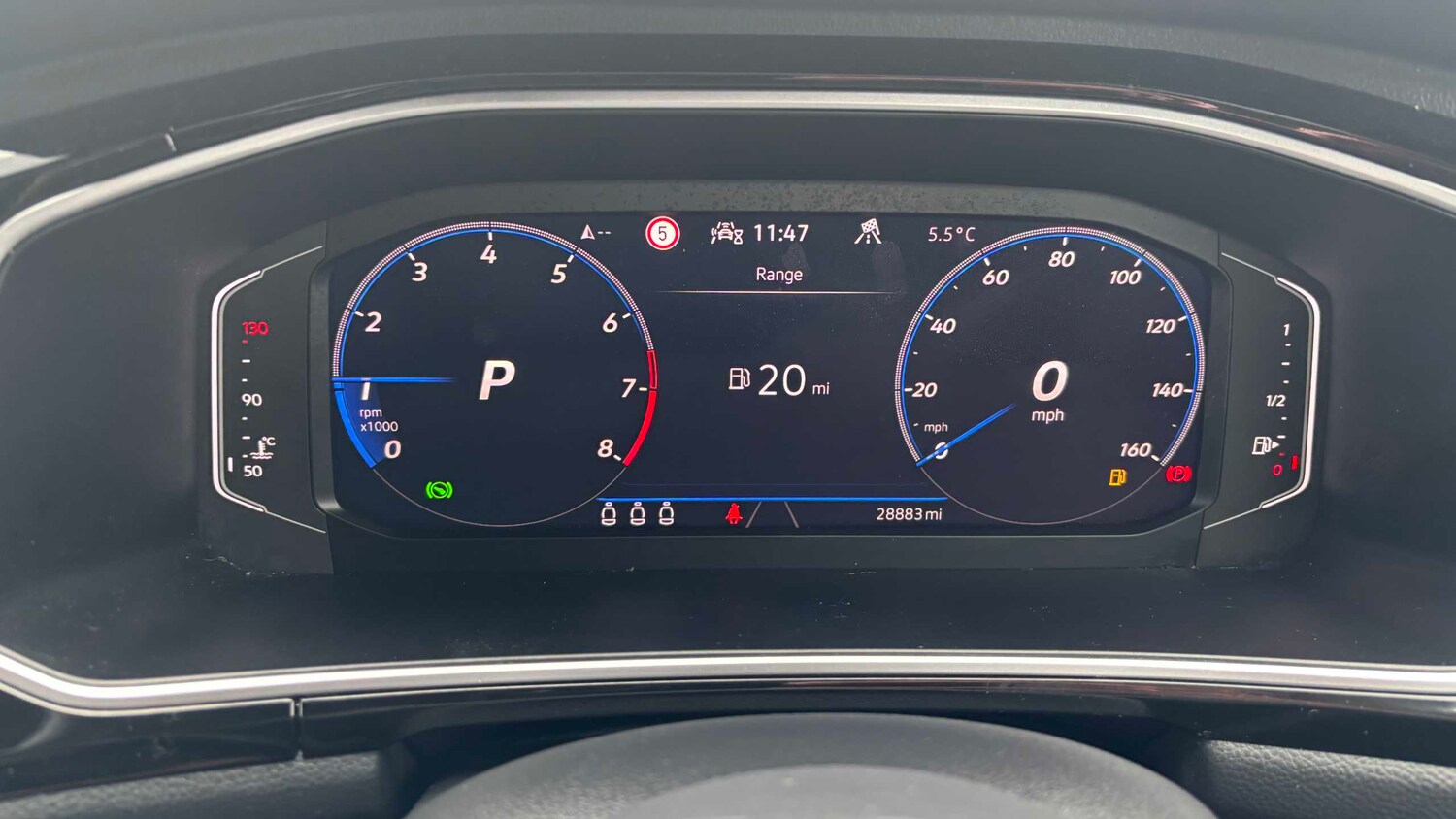 Used Volkswagen T-Roc for sale - 77862488: Photo 10