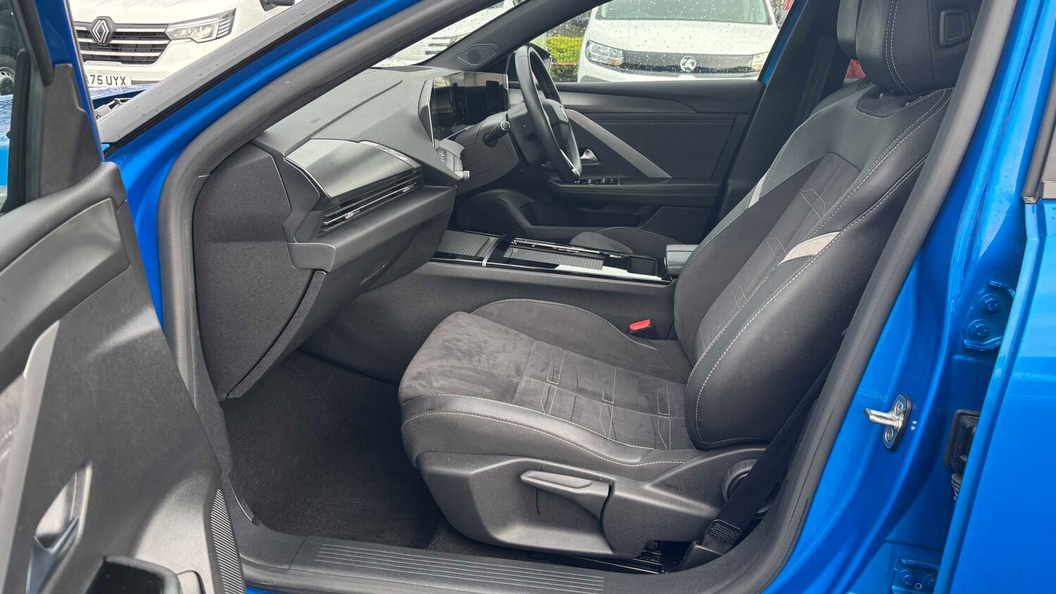 Used Vauxhall Astra for sale - 77860150: Photo 19