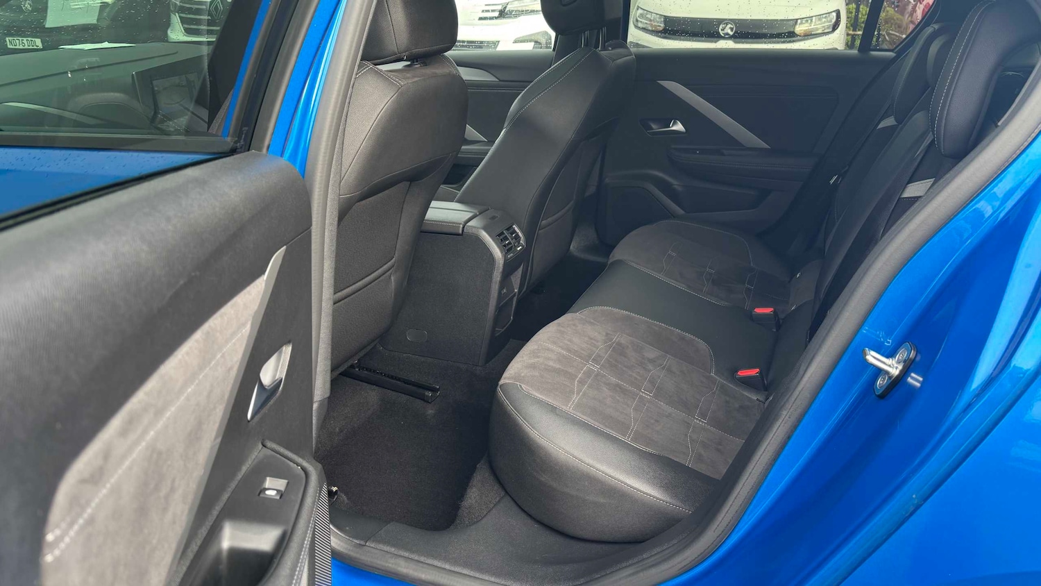 Used Vauxhall Astra for sale - 77860150: Photo 20