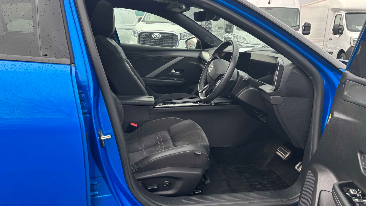 Used Vauxhall Astra for sale - 77860150: Photo 8