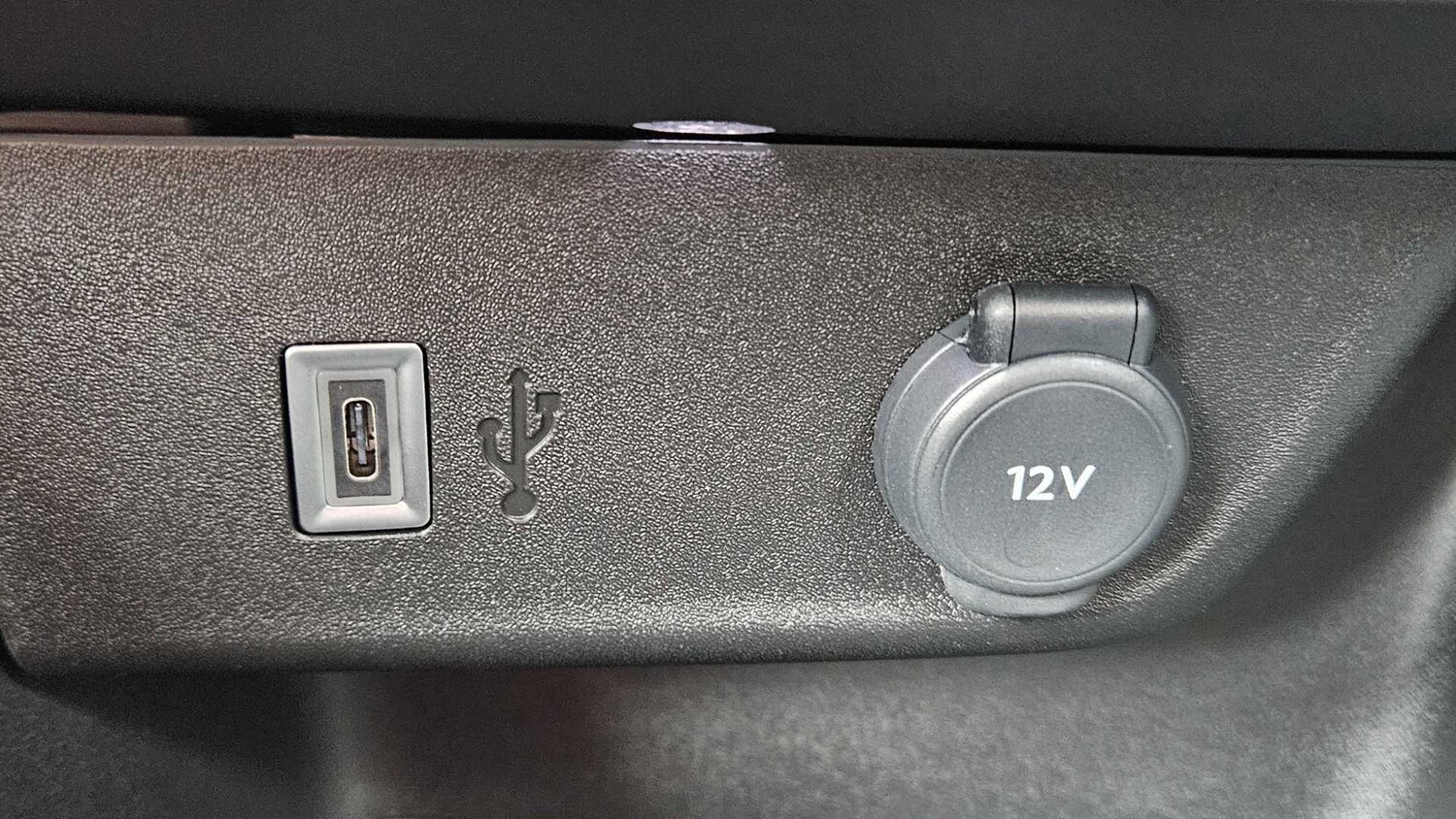 Used Vauxhall Corsa for sale - 77860932: Photo 34