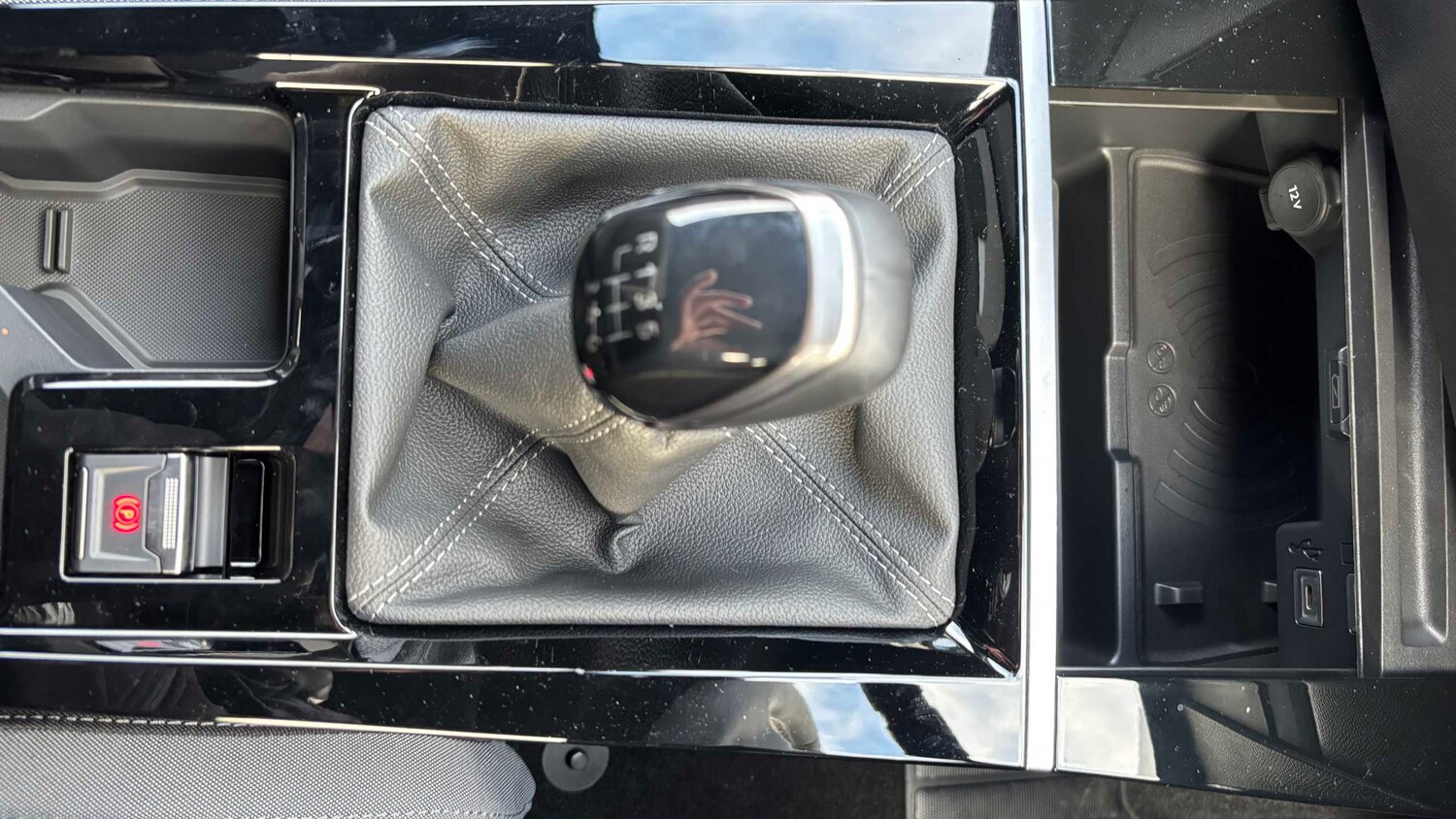 Used Vauxhall Astra for sale - 77860952: Photo 15