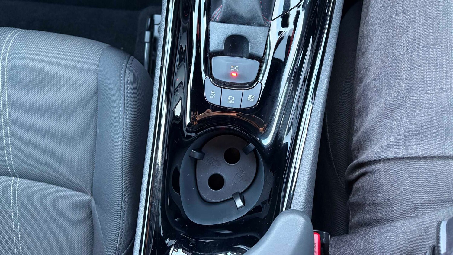 Used Toyota C-HR for sale - 77860572: Photo 20