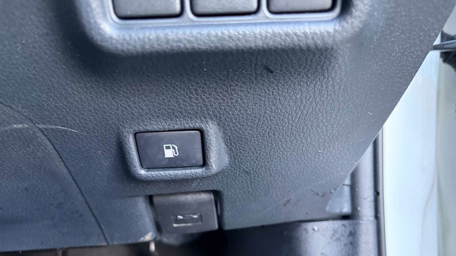 Used Toyota C-HR for sale - 77860572: Photo 26