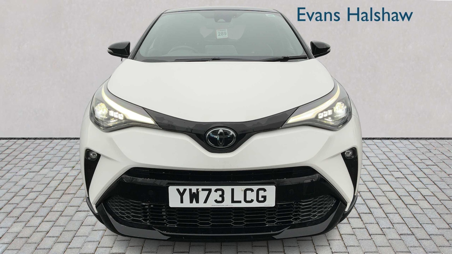 Used Toyota C-HR for sale - 77860572: Photo 4
