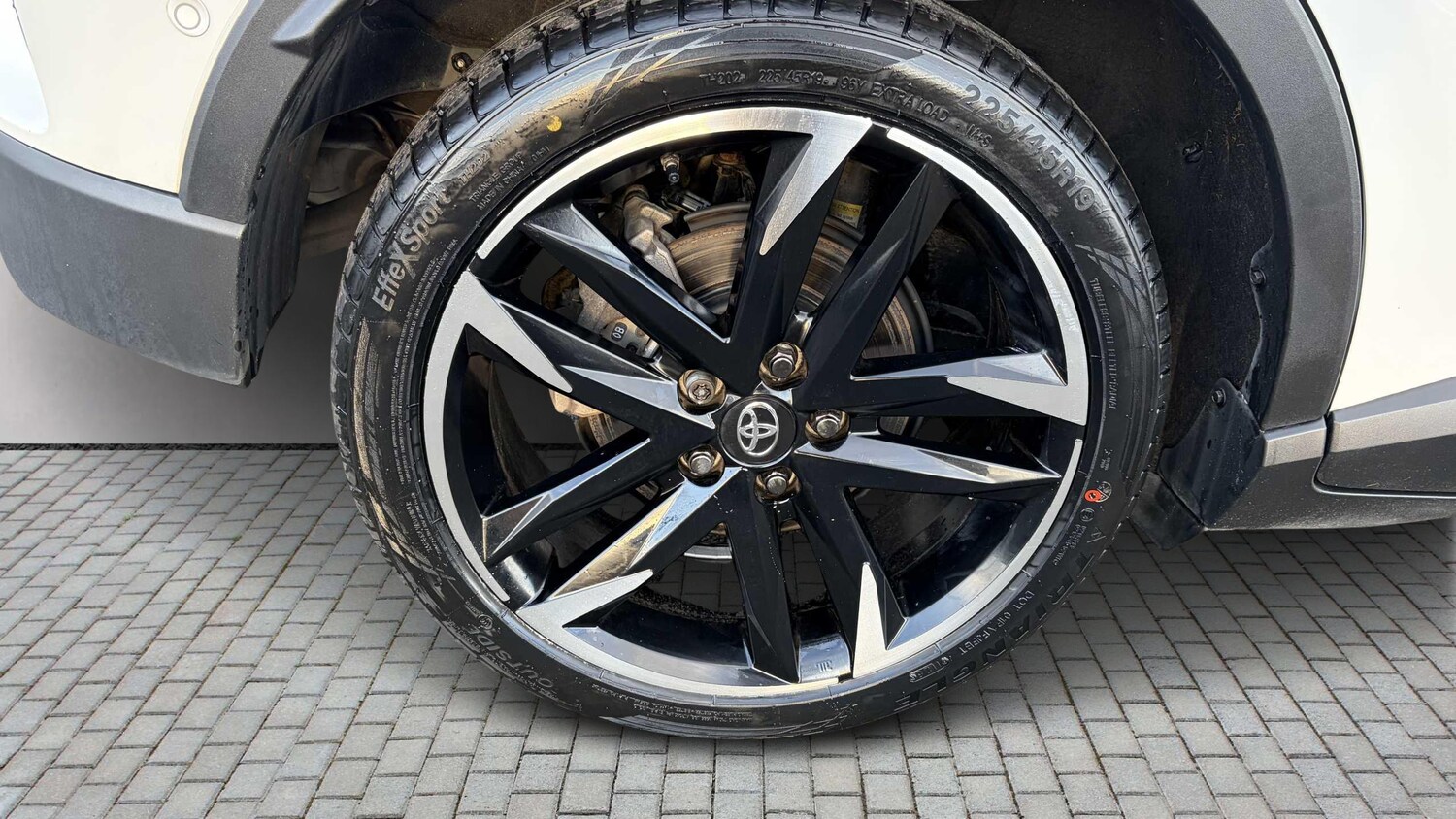 Used Toyota C-HR for sale - 77860572: Photo 6