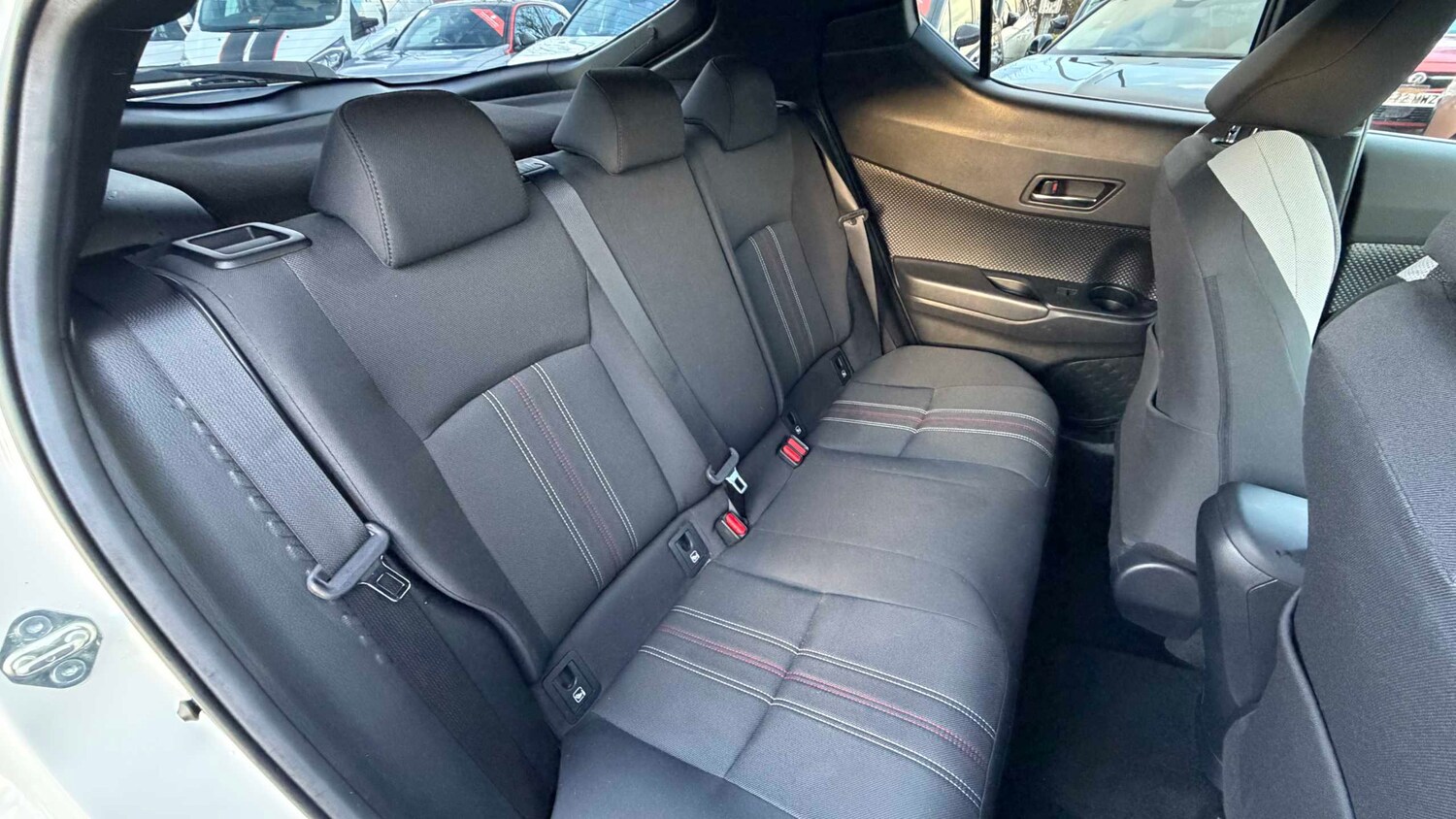 Used Toyota C-HR for sale - 77860572: Photo 8