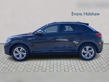 Used Volkswagen T-Roc 2023 for sale - 78419808: Photo