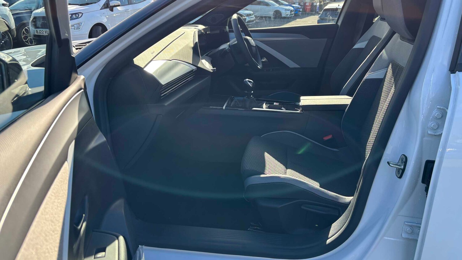 Used Vauxhall Astra 2025 for sale - 77858936: Photo 20