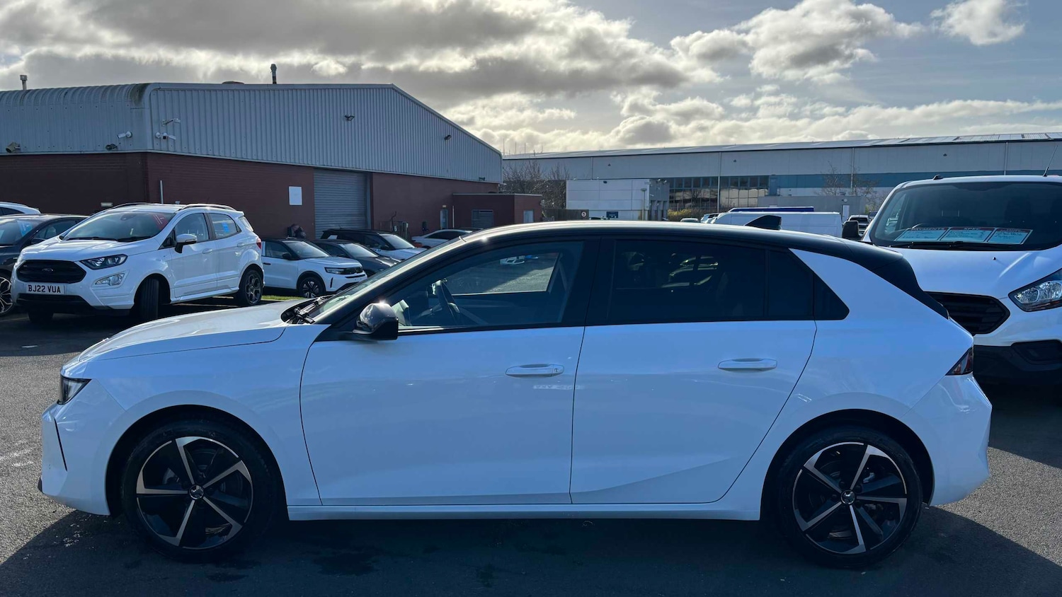 Used Vauxhall Astra 2025 for sale - 77858936: Photo 4