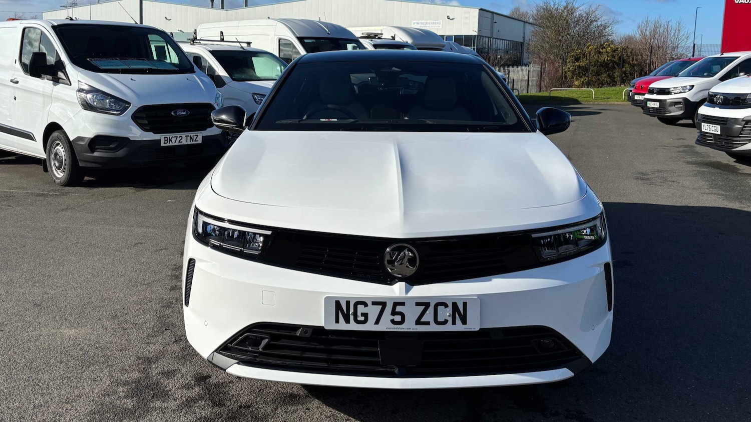 Used Vauxhall Astra 2025 for sale - 77858936: Photo 5