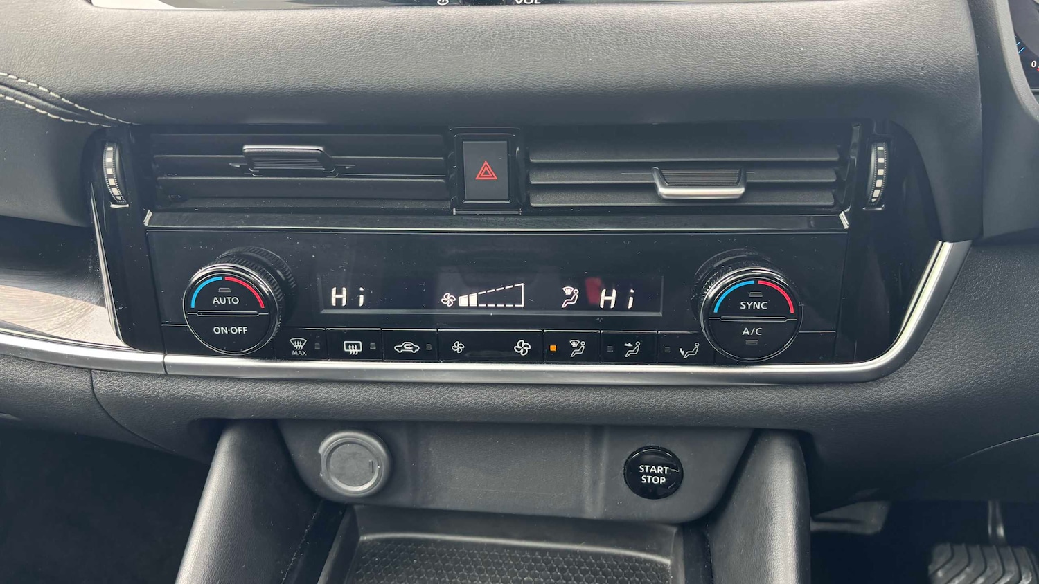 Used Nissan Qashqai 2023 for sale - 77857564: Photo 14