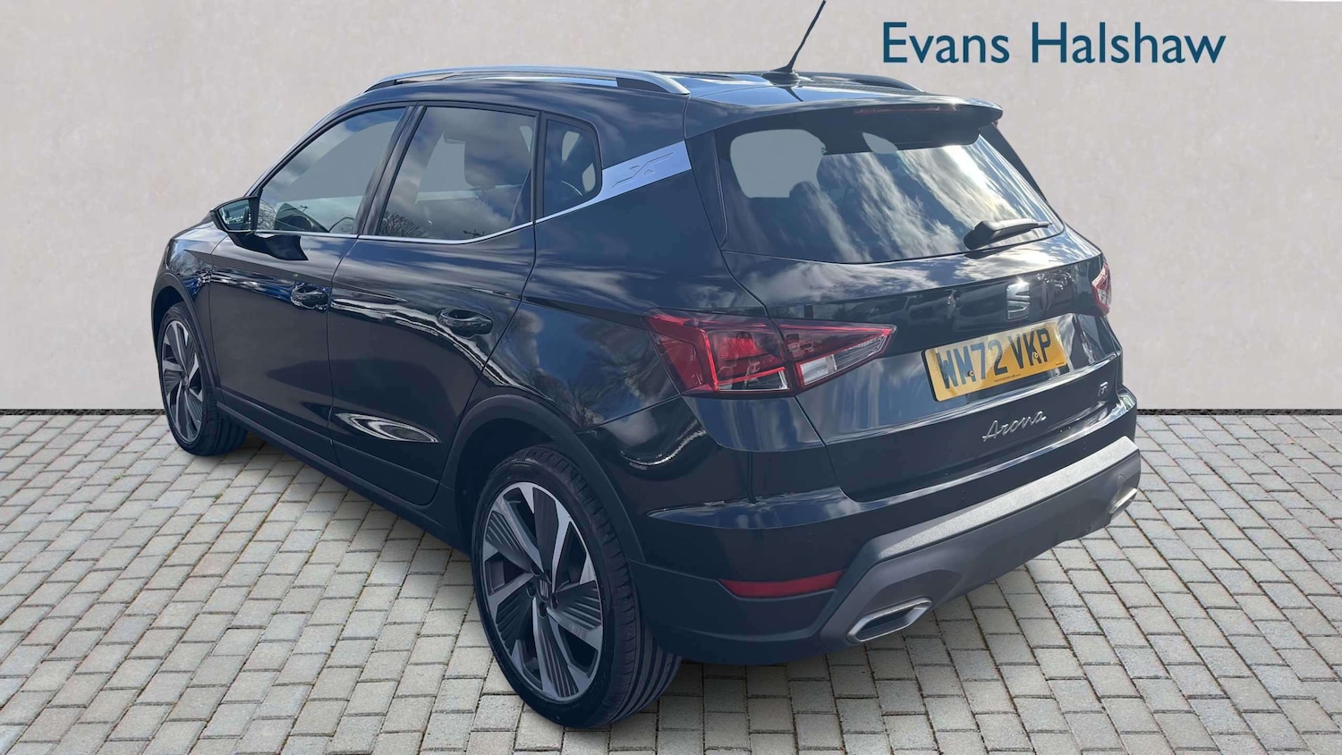 Used SEAT Arona for sale - 77862675: Photo 2