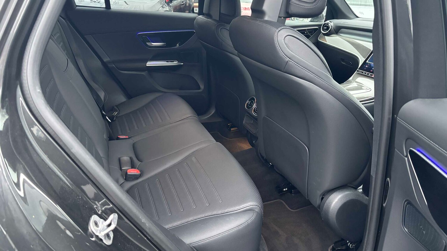 Used Mercedes-Benz GLC 2023 for sale - 78052048: Photo 18